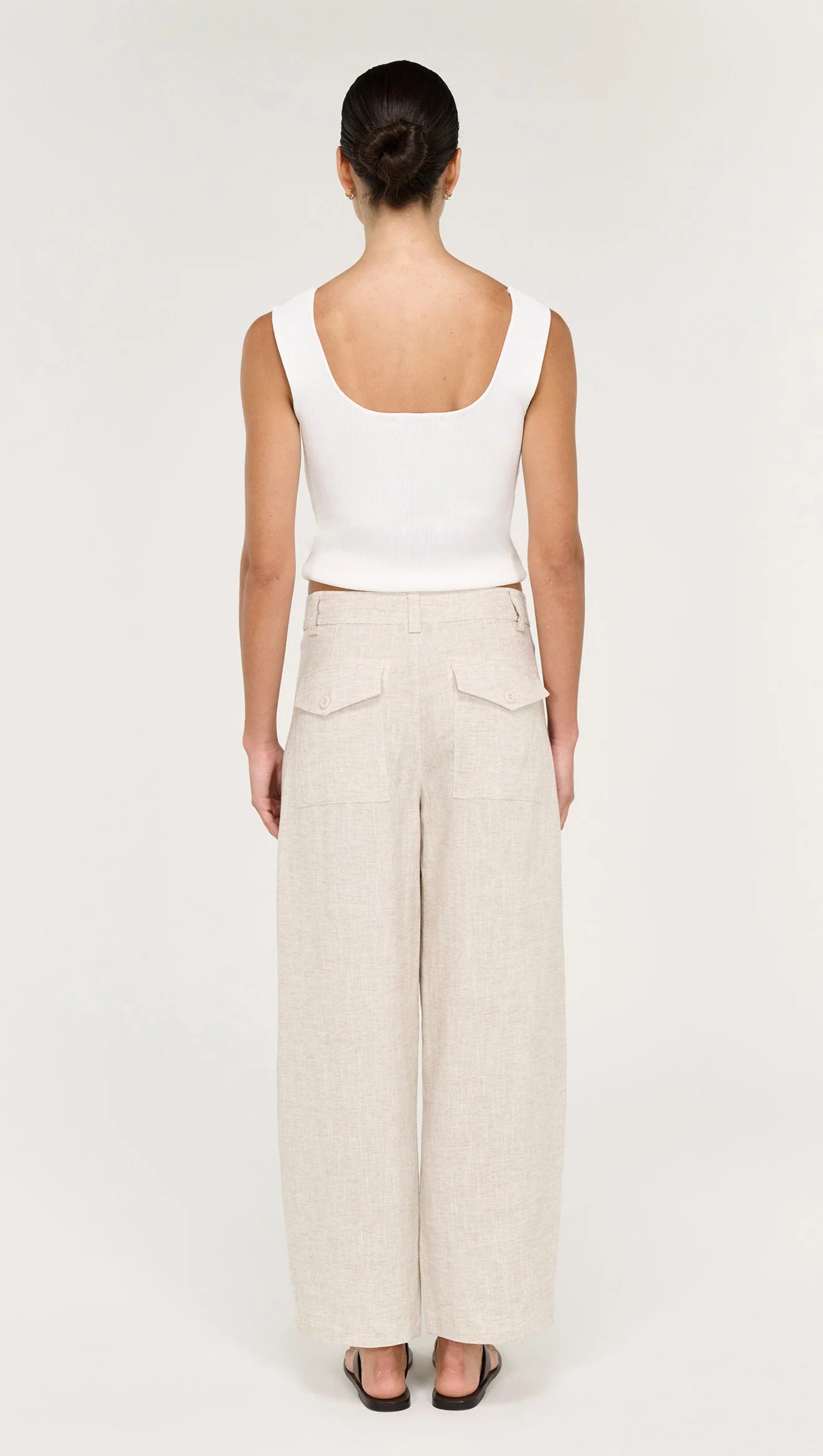 STAPLE THE LABEL Neve Linen Barrell Leg Pant - Oat