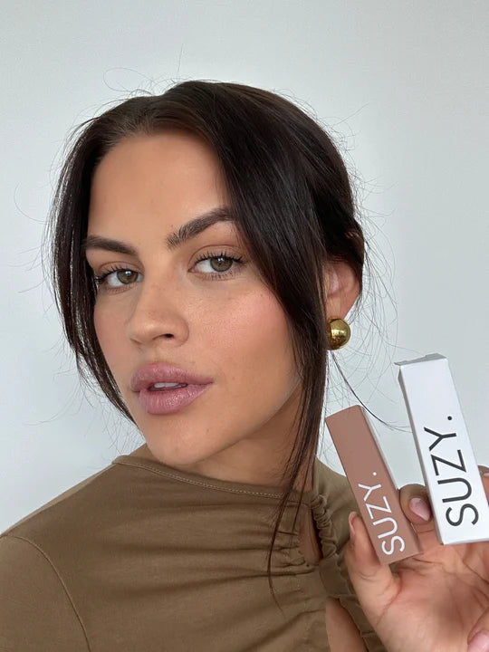 SUZY. LIP SATIN - Miss Leah Baby Cocoa
