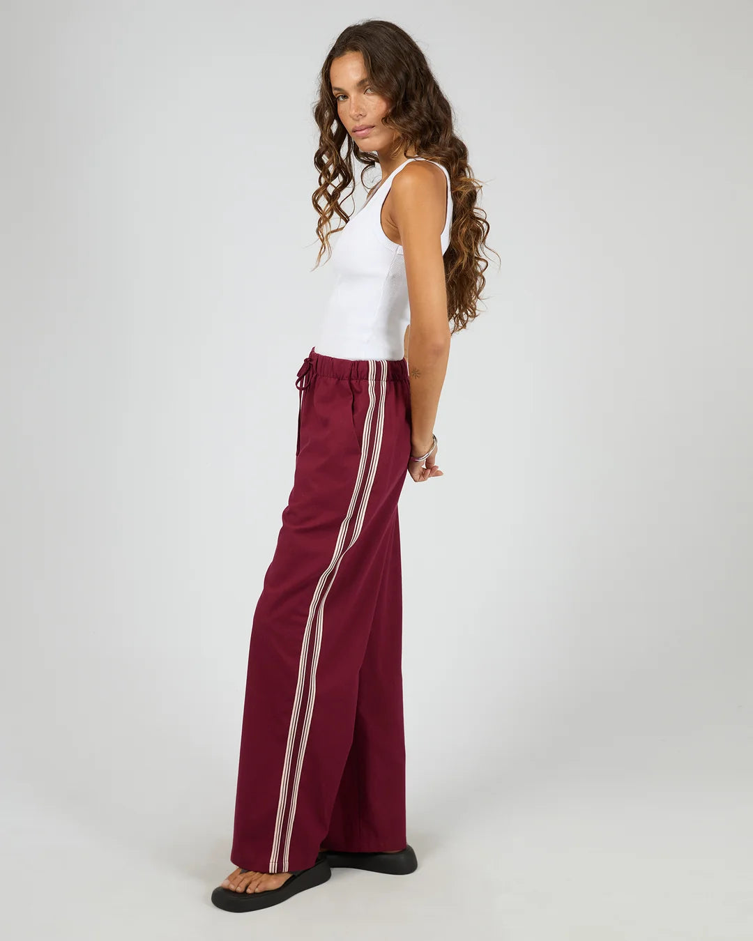 SILENT THEORY Mayfair Trim Pant - Cherry
