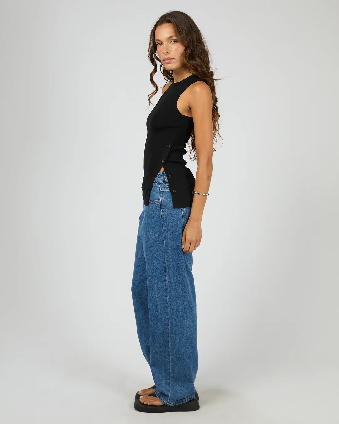 SILENT THEORY Ollie Button Down Knit Tank - Black