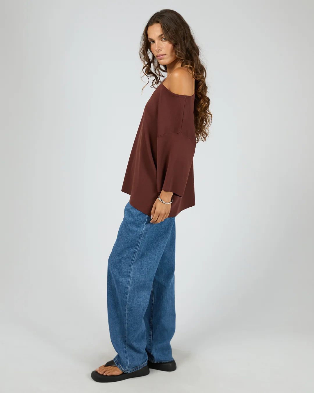 SILENT THEORY Ollie Off Shoulder Knit Top - Cherry