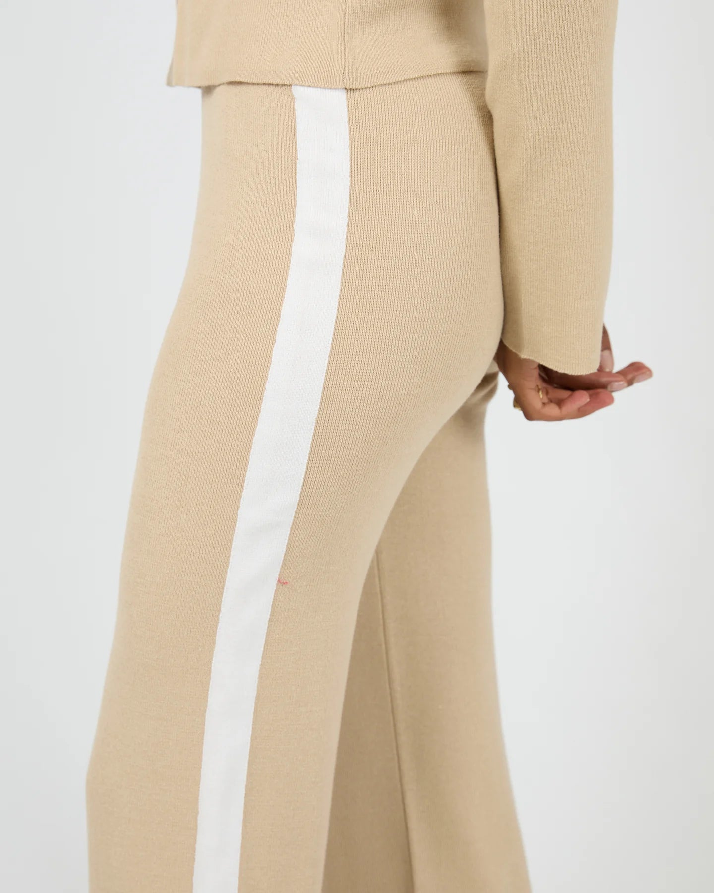 ALL ABOUT EVE - Minnie Knit Pant - Stone
