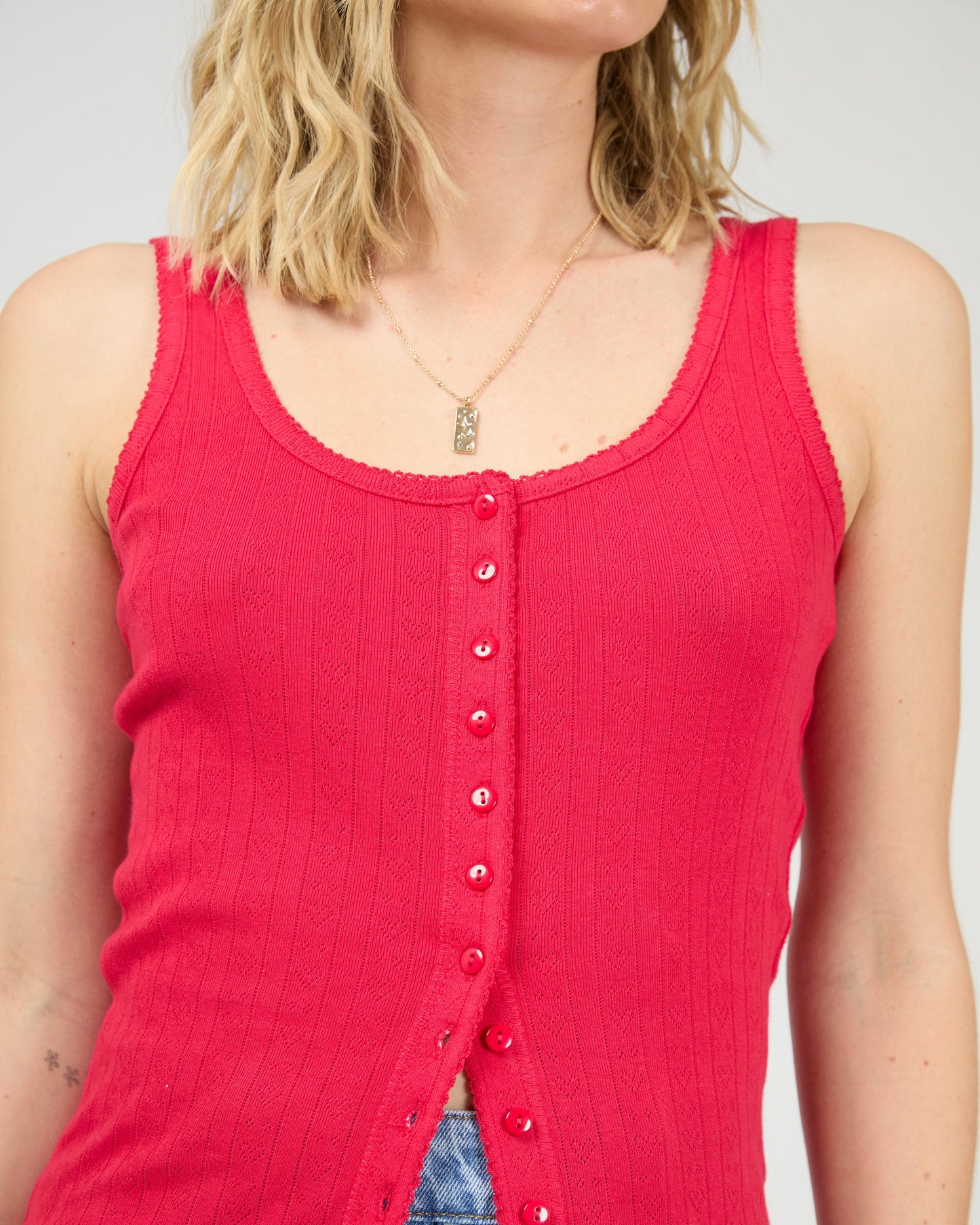 ALL ABOUT EVE Tia Tank - Red