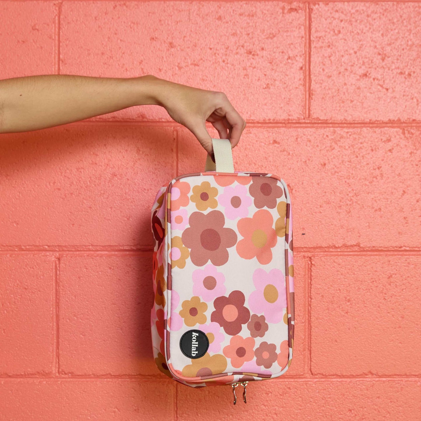 KOLLAB TRAVEL BAG - Mod Blossom