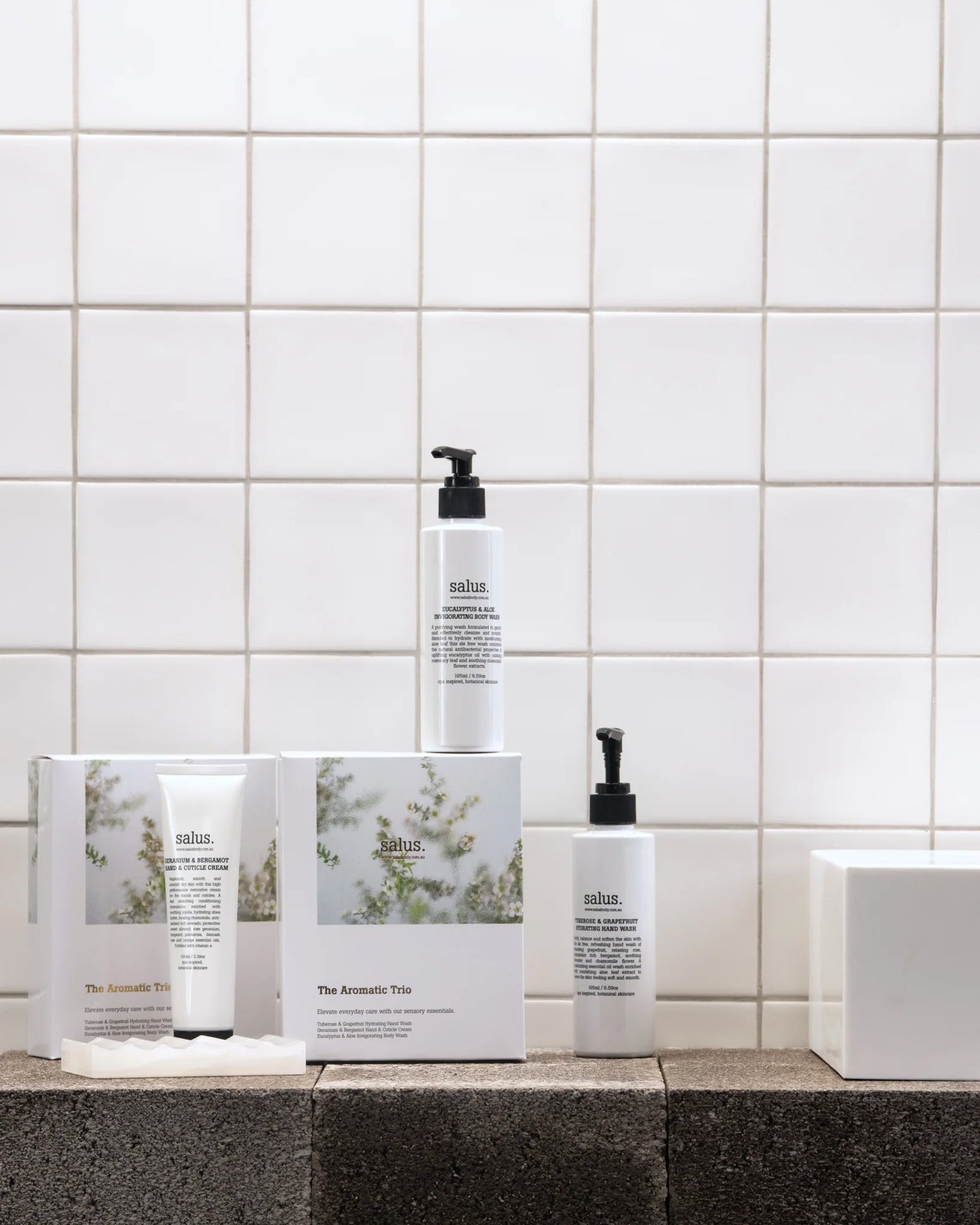 SALUS The Aromatic Trio