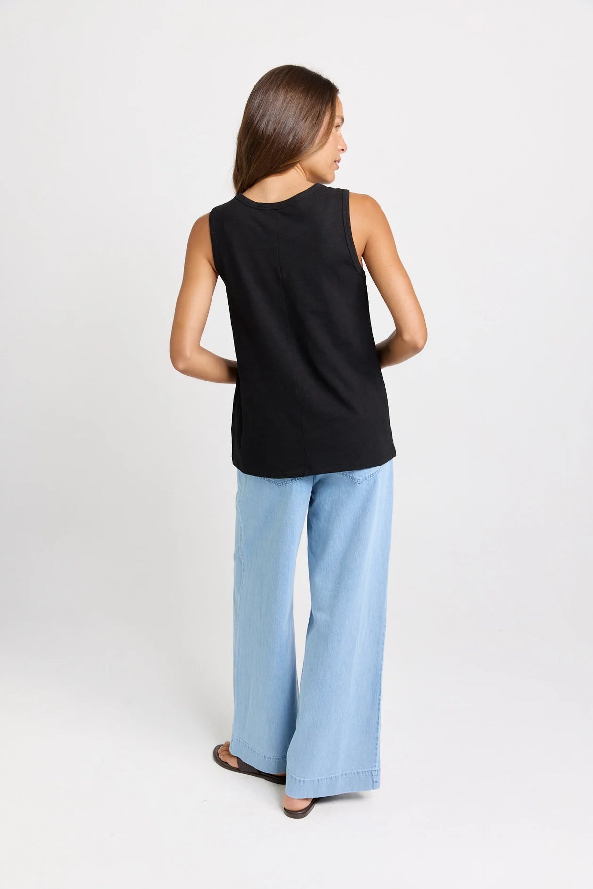 BETTY BASICS Rory Slub Tank - Black