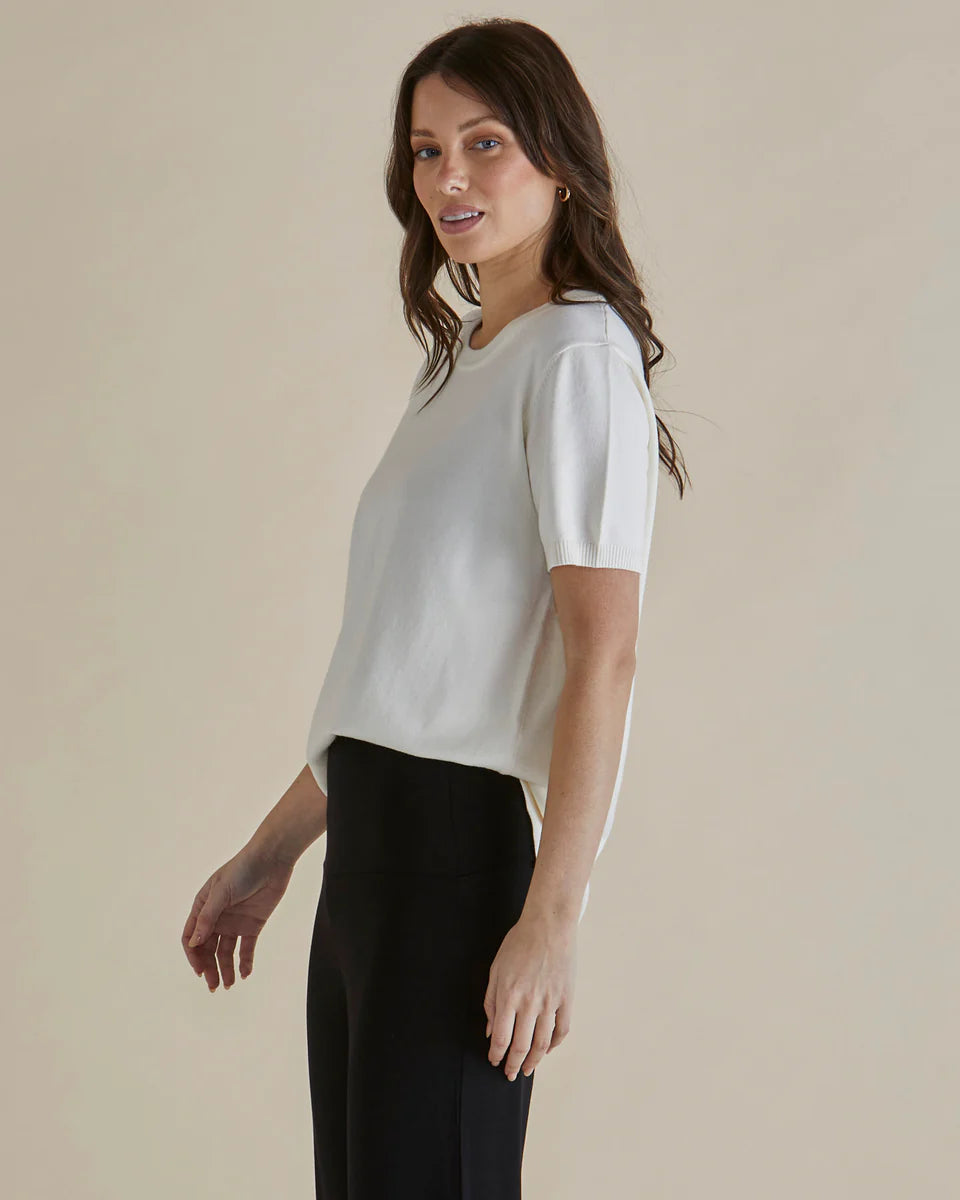 BETTY BASICS Robbie Knit Tee - Cream