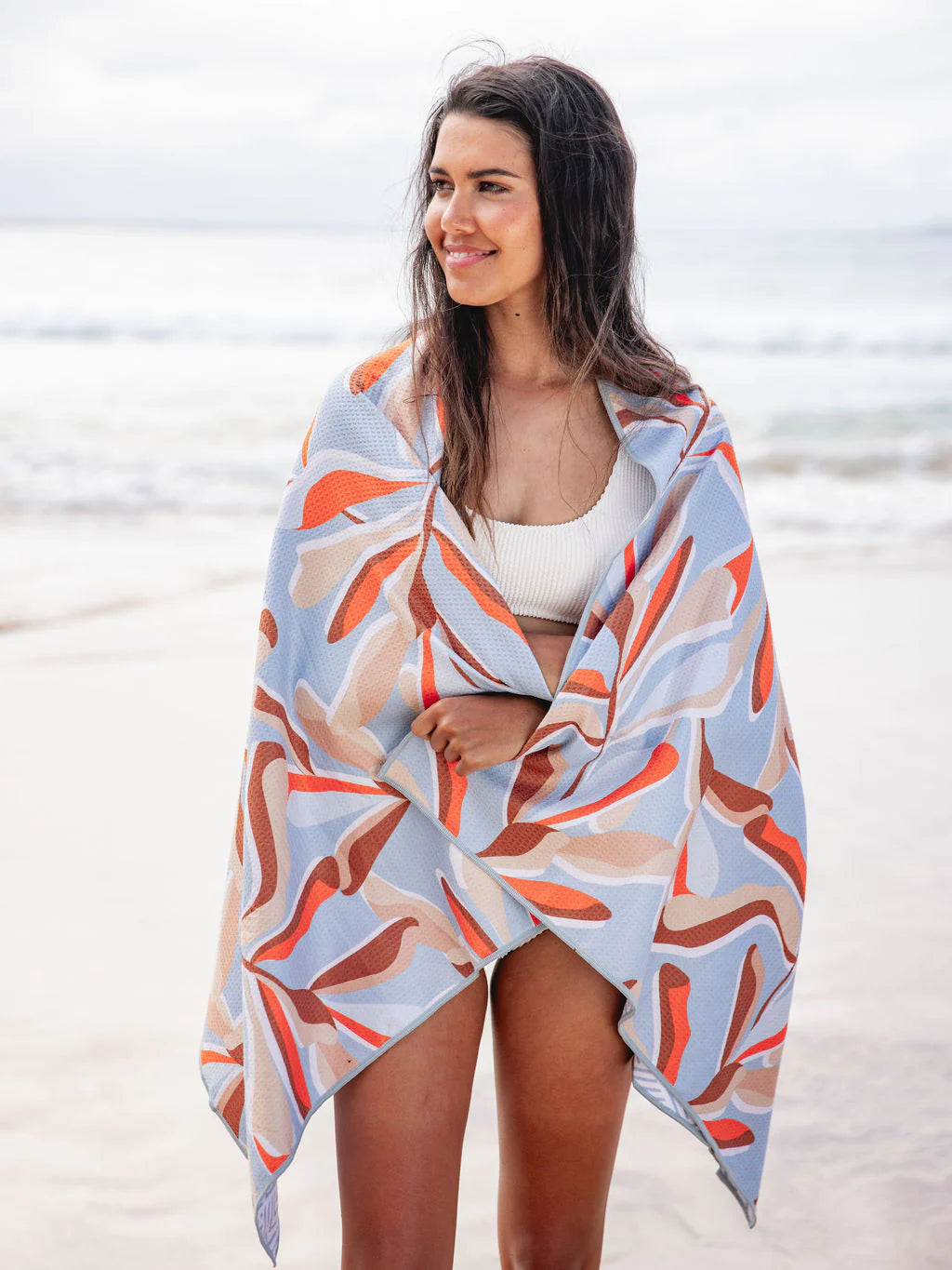 SKY GAZER The Sorrento - Sand Free Towel