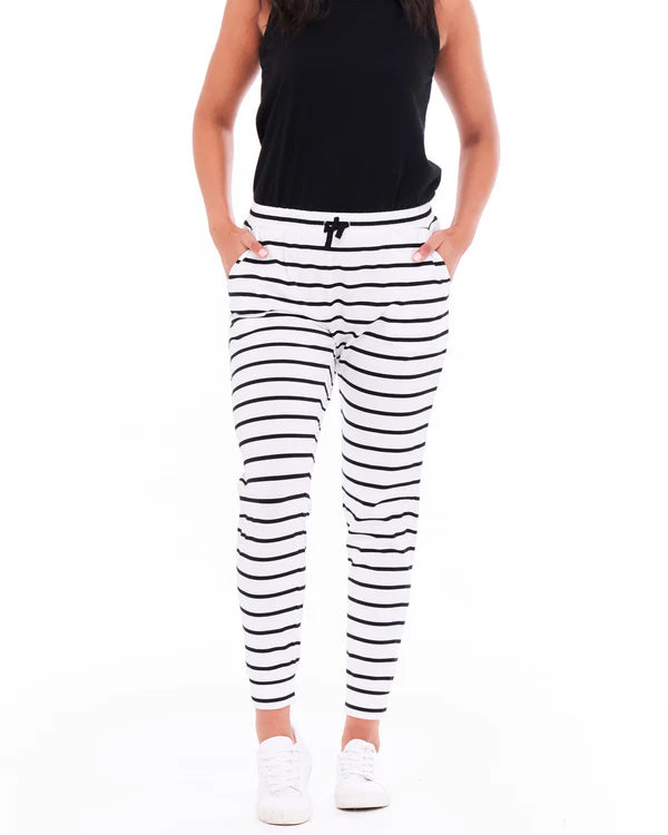 BETTY BASICS Heidi Pant - White/Black Stripe