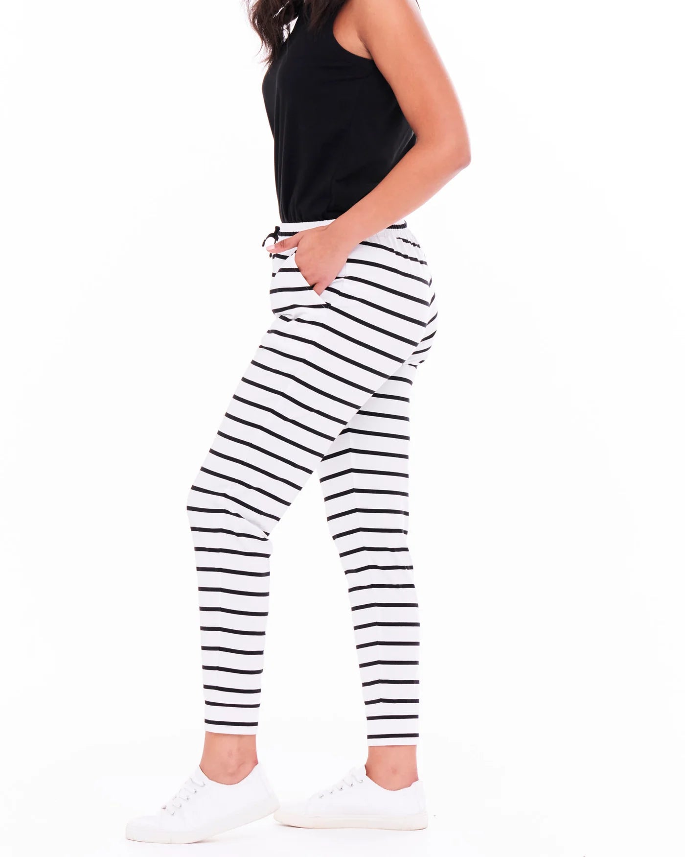 BETTY BASICS Heidi Pant - White/Black Stripe