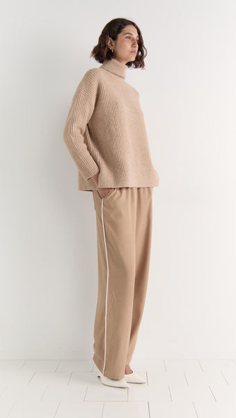 STAPLE THE LABEL Bromley Relaxed Pants - Camel