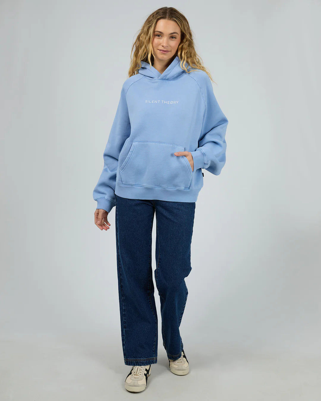 SILENT THEORY - LOGO HOODIE - Light Blue