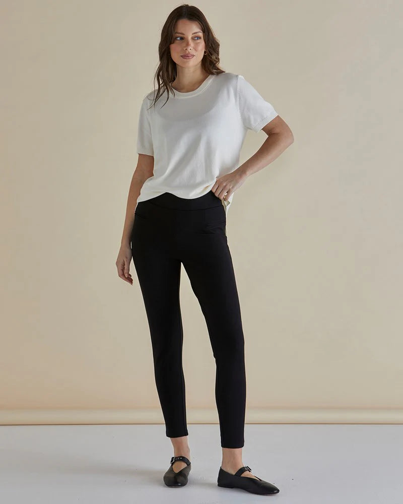 BETTY BASICS Gwen Ponte Legging - Black