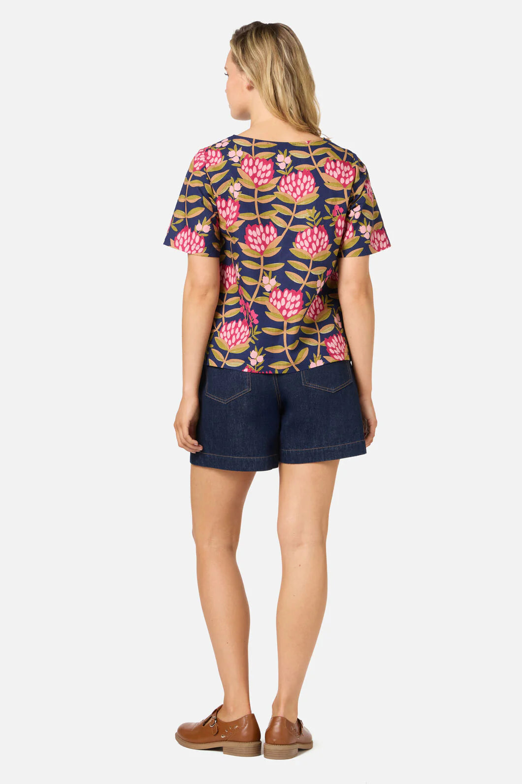 PRINCESS HIGHWAY Protea Flower Short Sleeve Top