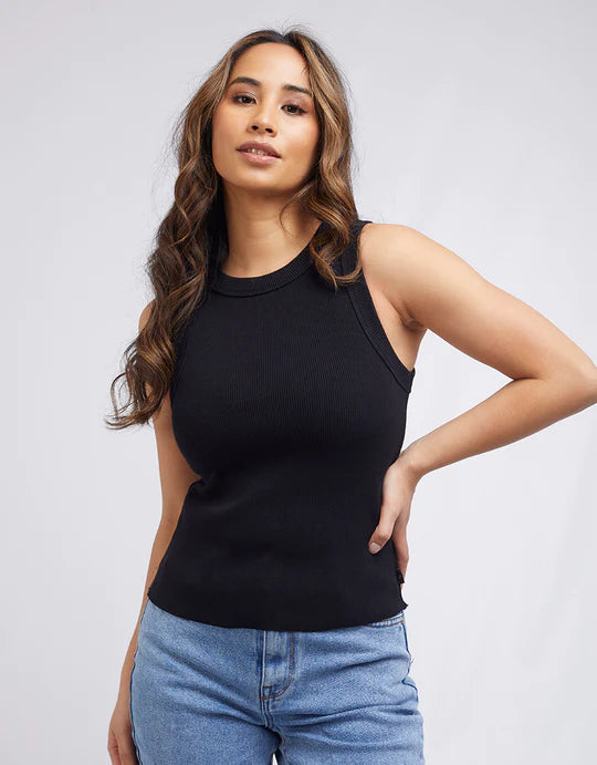 SILENT THEORY Greta Tank - Black