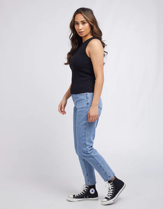 SILENT THEORY Greta Tank - Black