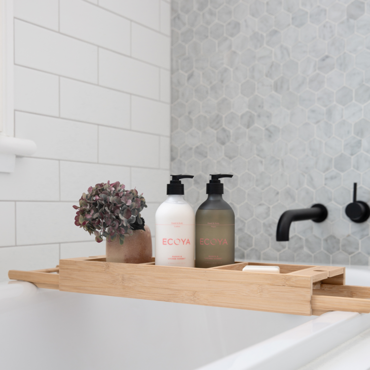 GUAVA & LYCHEE HAND & BODY WASH
