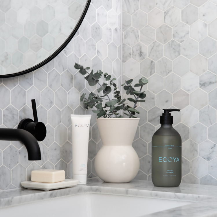 LOTUS FLOWER HAND & BODY WASH