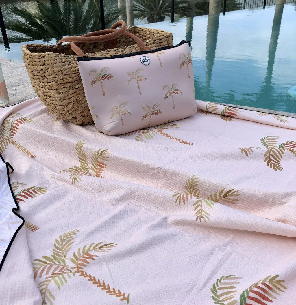 THE MOOLOOLABA - SAND FREE TOWEL (3 SIZES)