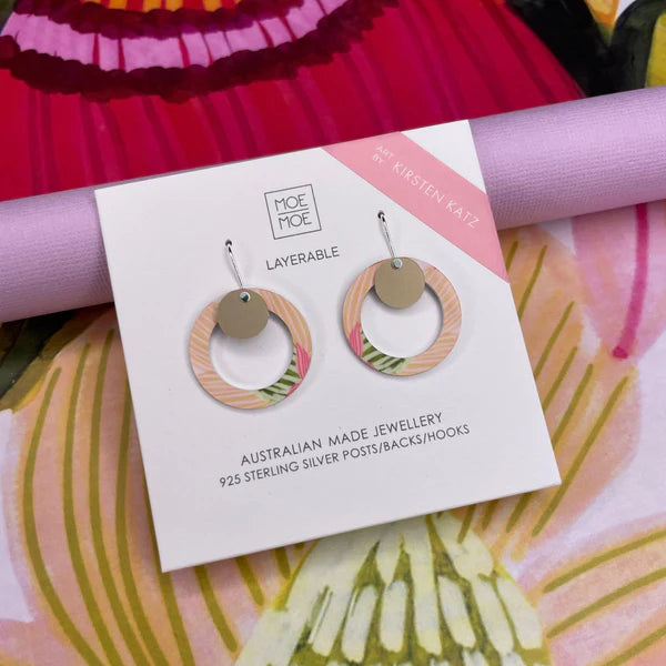 KIRSTEN KATZ BLOSSOM SMALL OUTLINE CIRCLE DROP EARRINGS