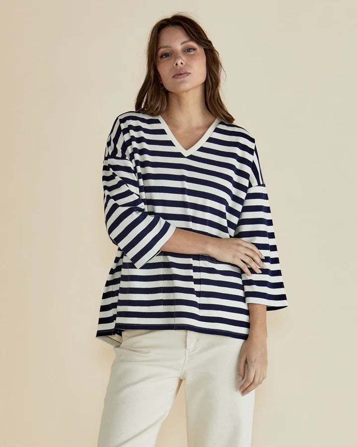 BETTY BASICS Raven Top - Navy / Cream Stripe