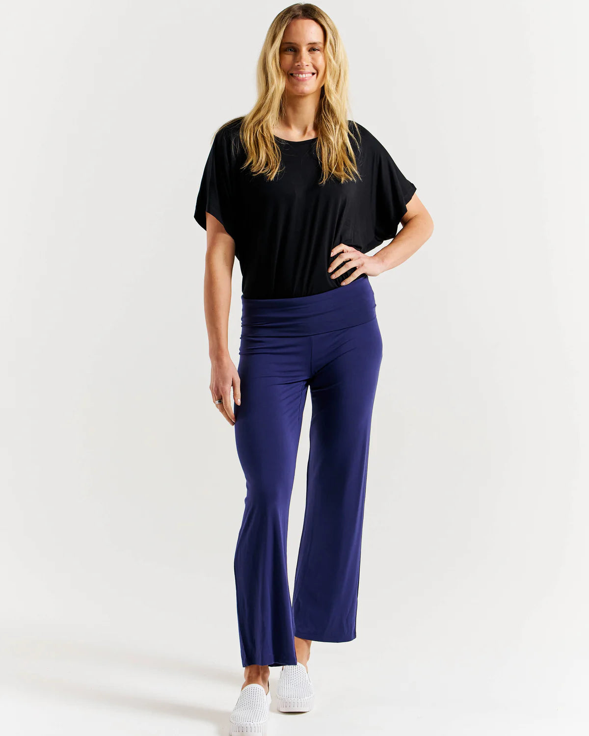 BETTY BASICS Houston Bamboo Relaxed Pant - Navy