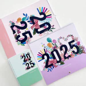 RHICREATIVE 2025 Family Planner Calendar