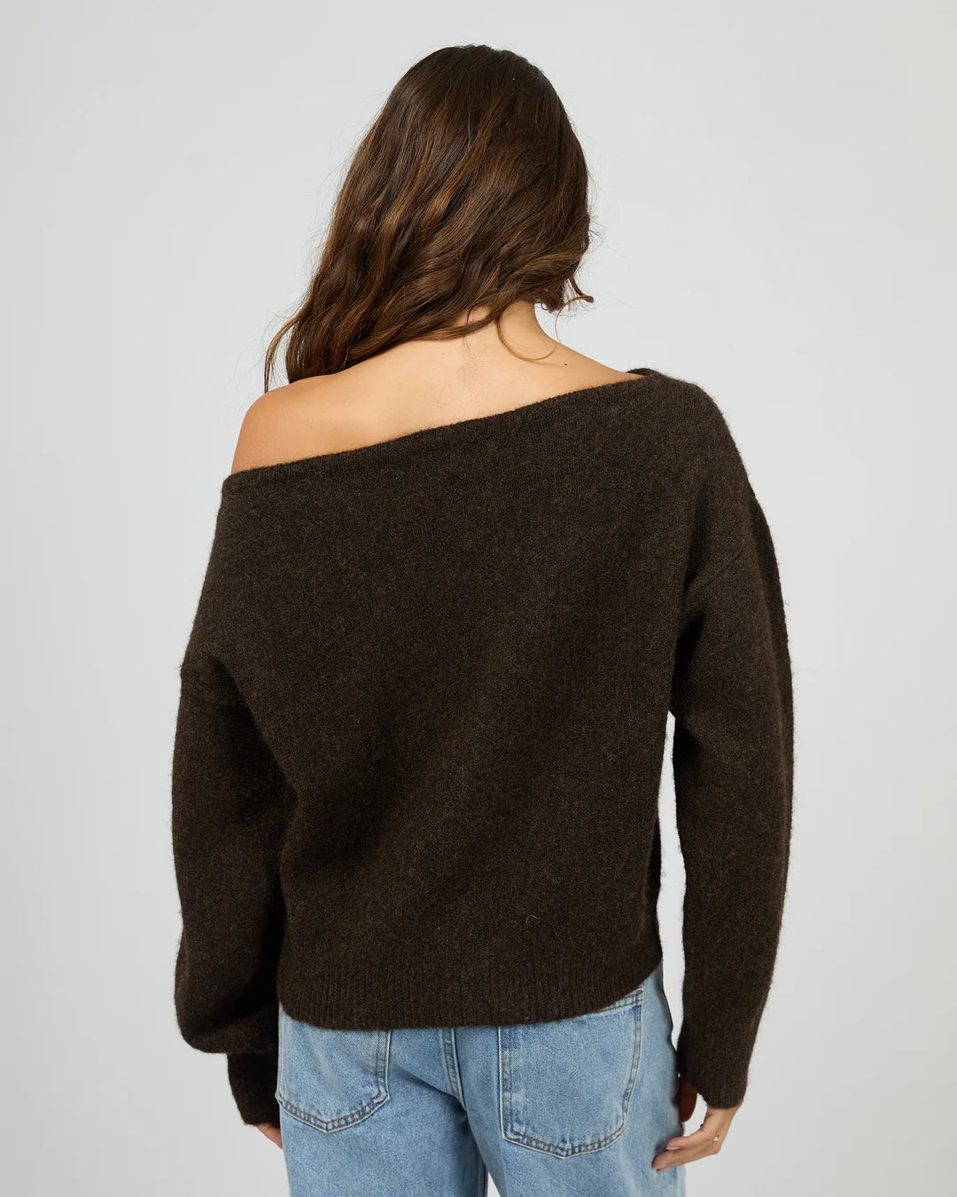SILENT THEORY Off Shoulder Knit Jumper - Chocolate