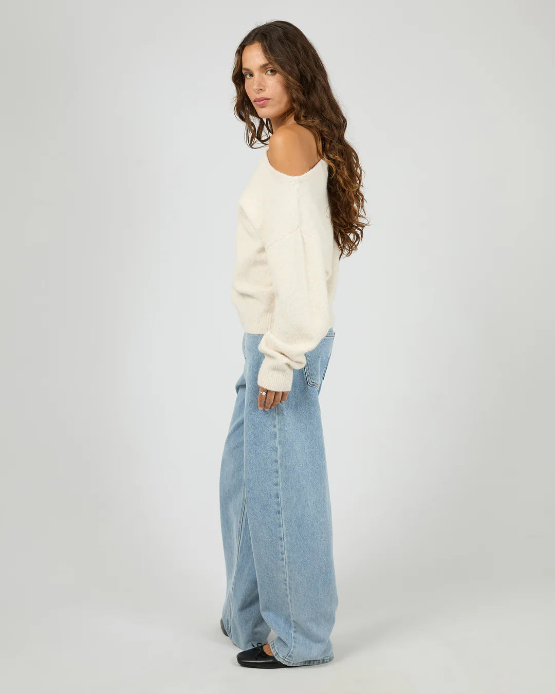 SILENT THEORY Off Shoulder Knit Jumper - Oat