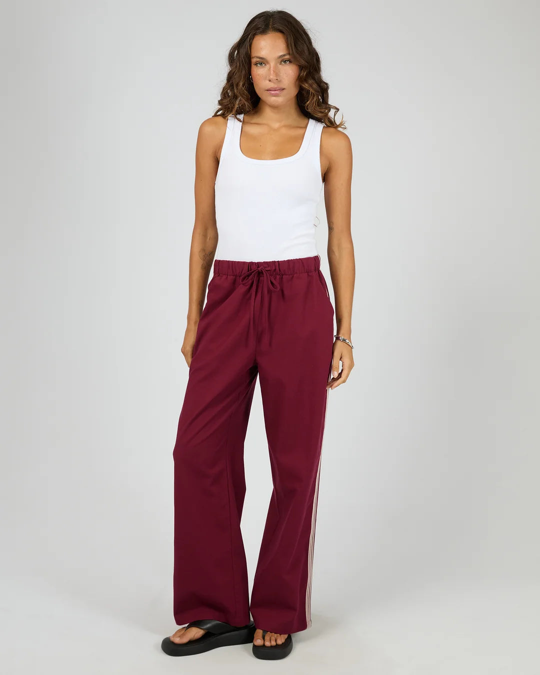 SILENT THEORY Mayfair Trim Pant - Cherry