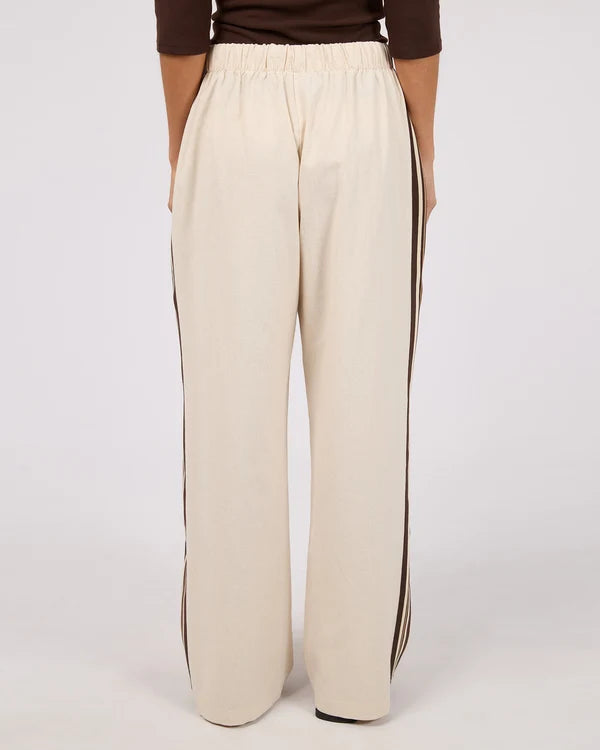 SILENT THEORY Sloan Trim Pant - Natural