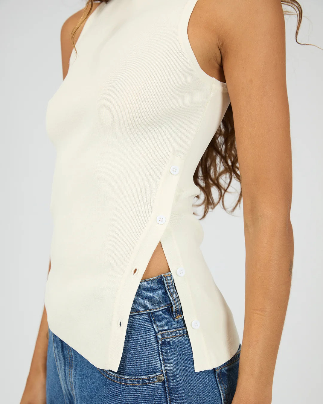 SILENT THEORY Ollie Button Down Knit Tank - White