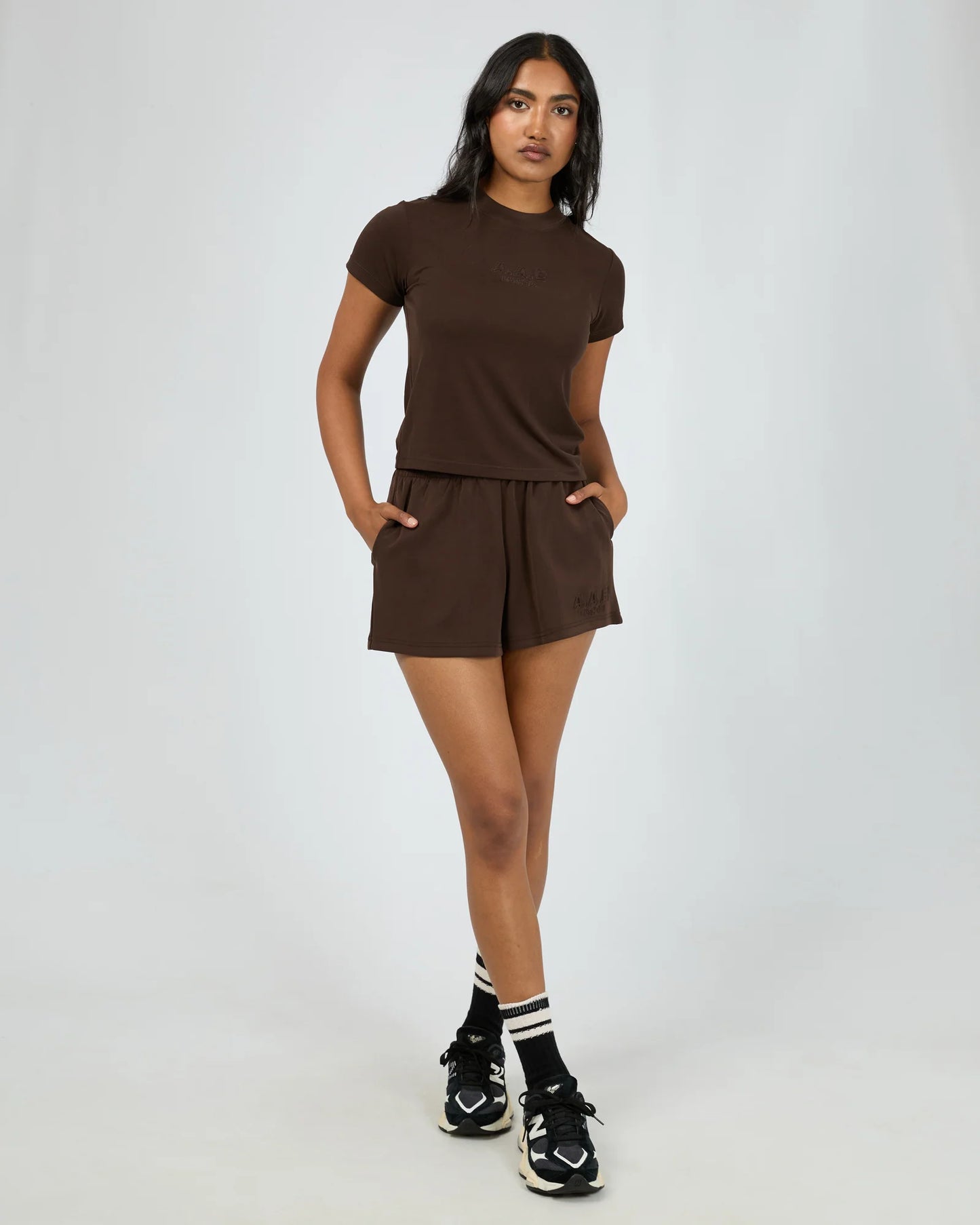 AAE ACTIVE Luxe Active Track Short - Brown