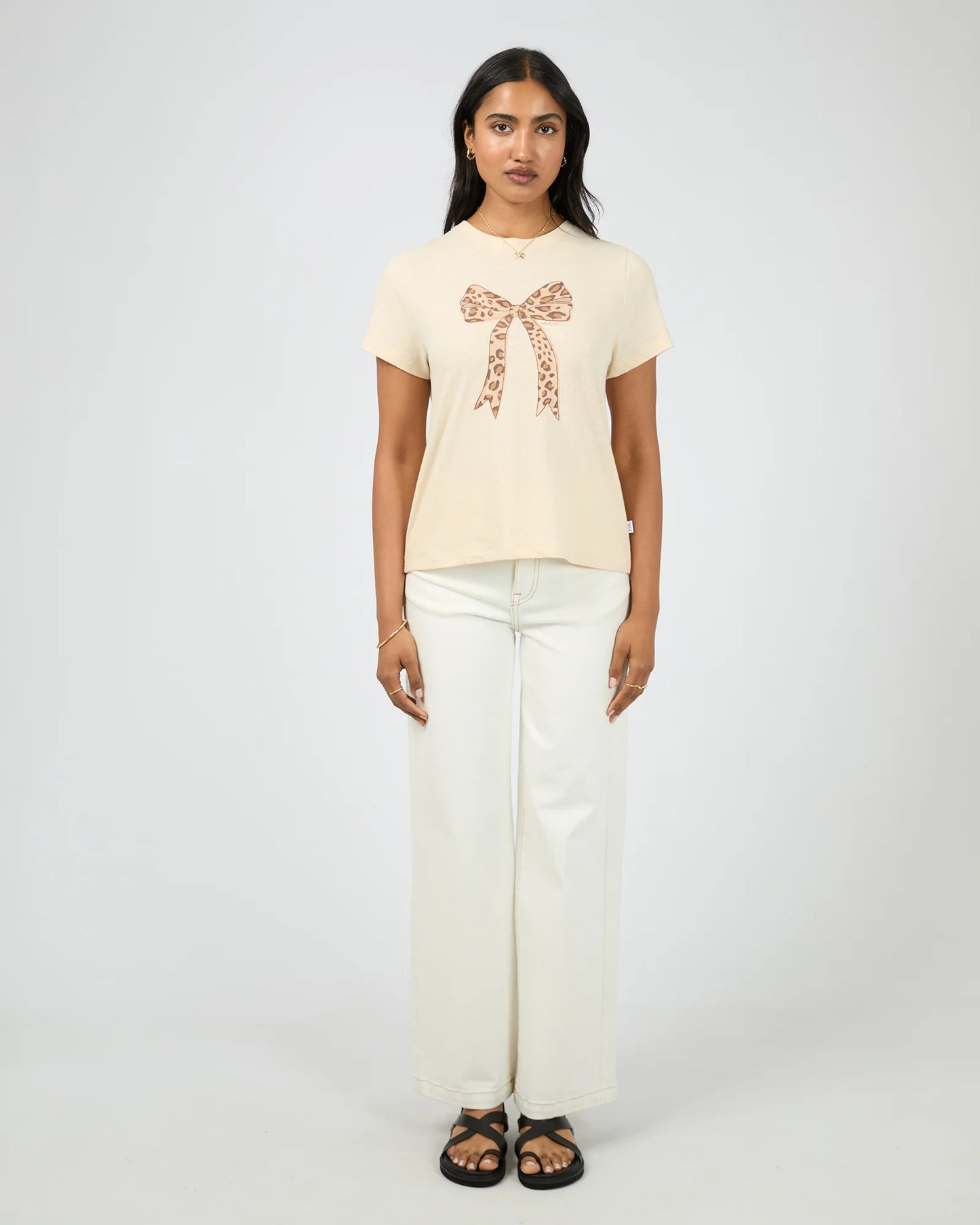 ALL ABOUT EVE Bobbi Regular Tee - Vanilla