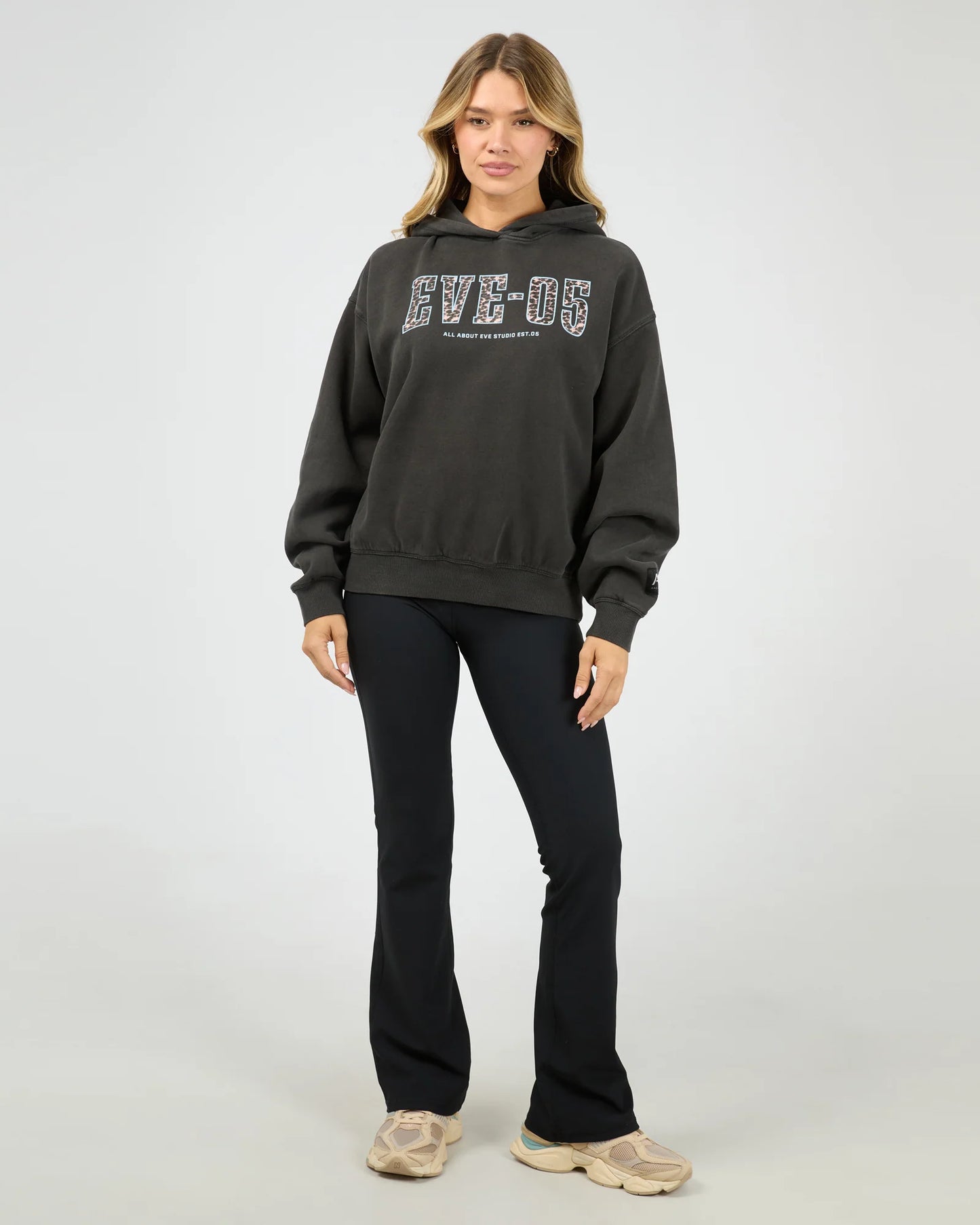 AAE Active Eve Club House Box Hoodie - Washed Black