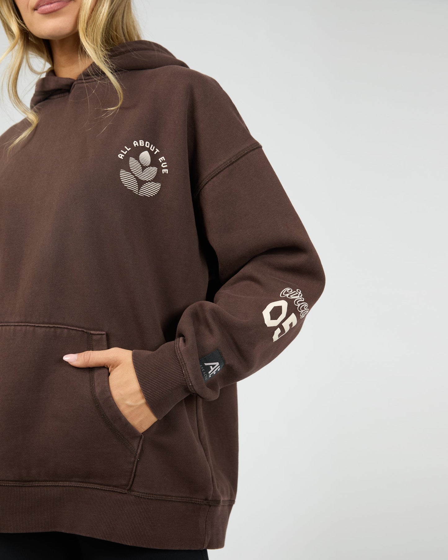 AAE ACTIVE Serene Relaxed Hoodie - Brown