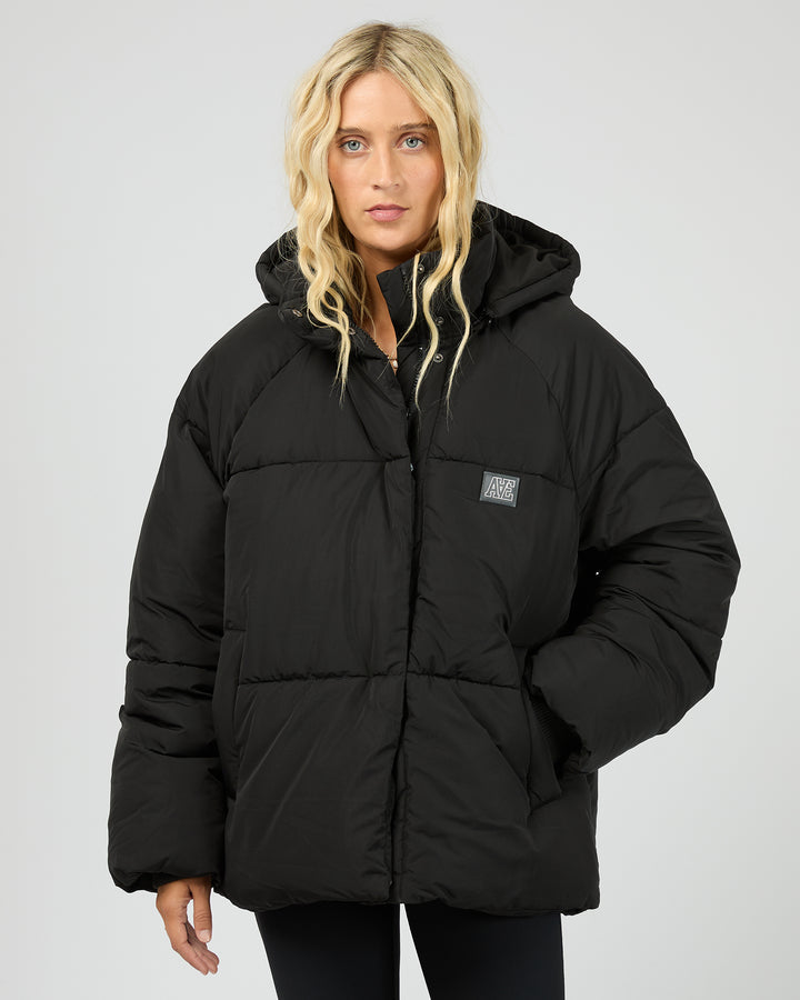 ALL ABOUT EVE Elevate Puffer Jacket - Black