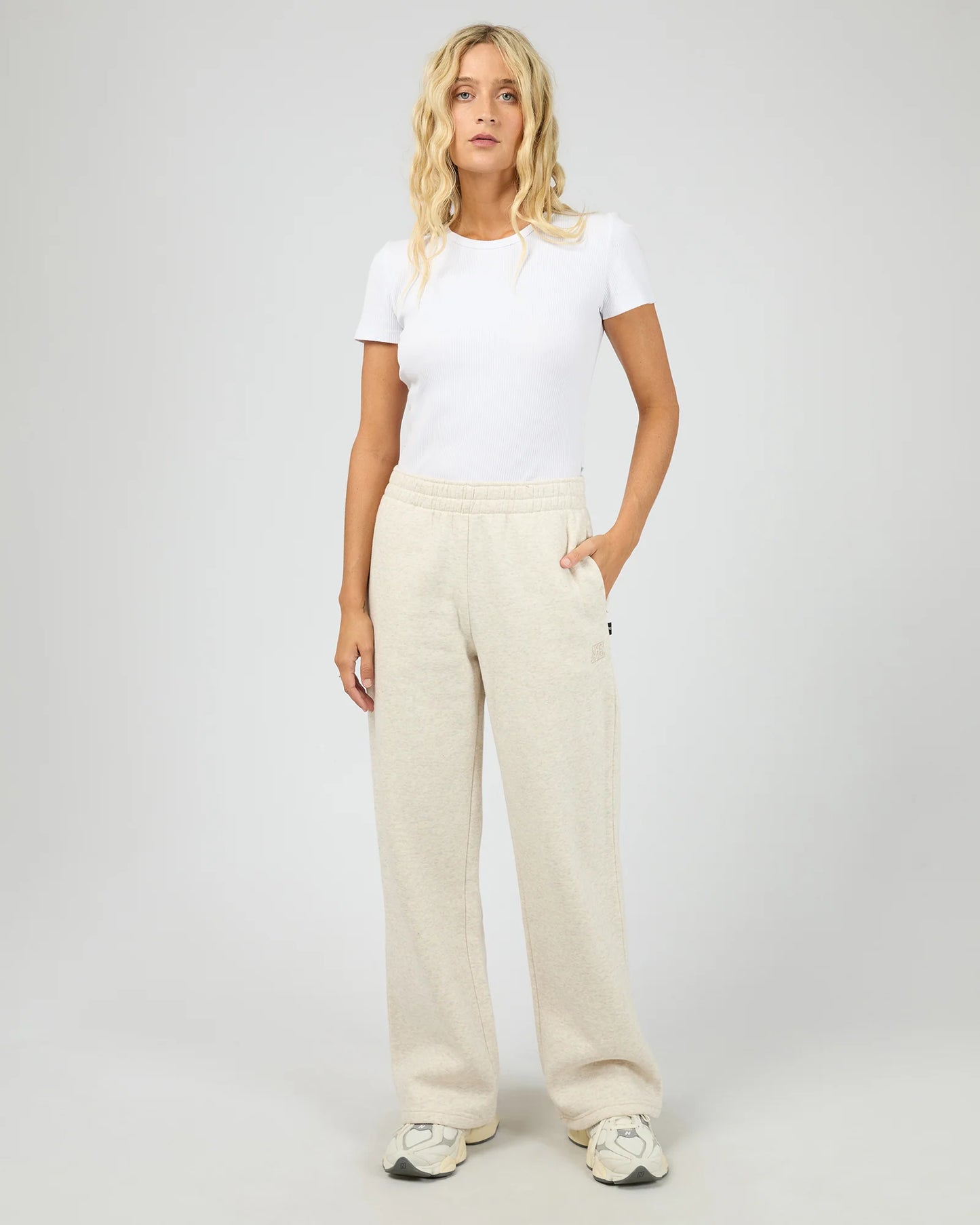 AAE Active Limitless Track Pant - Oat