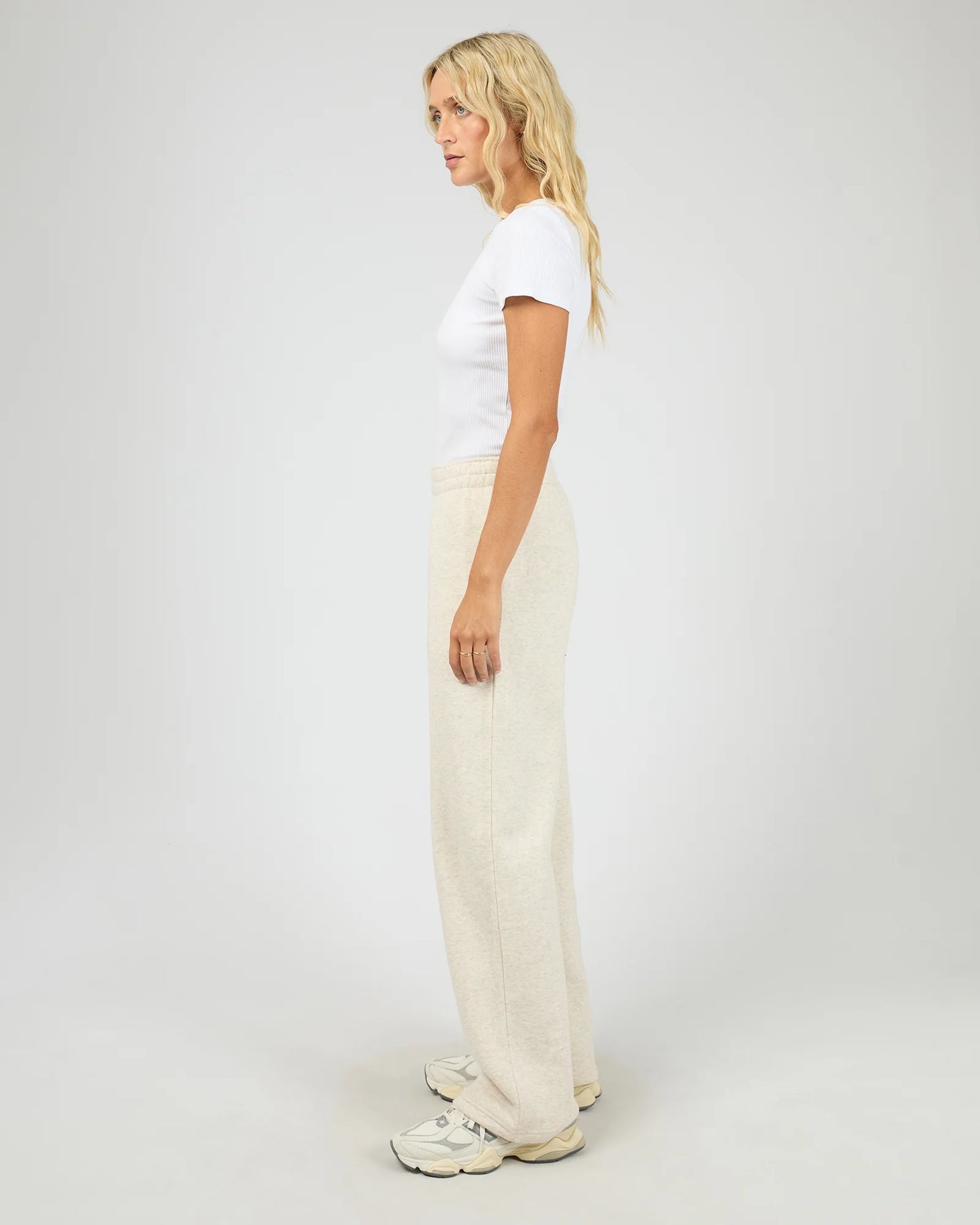 AAE Active Limitless Track Pant - Oat