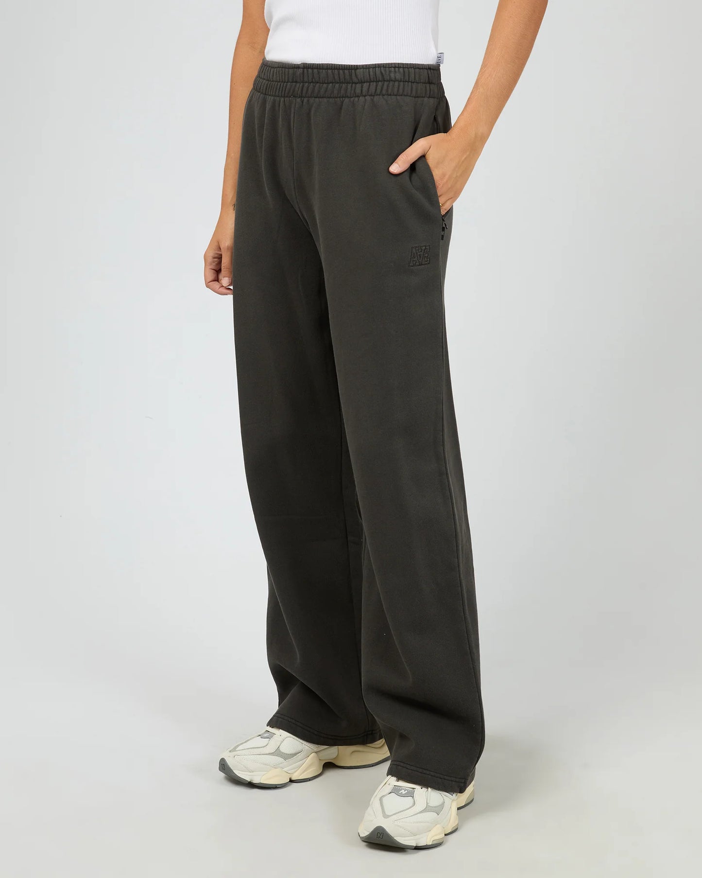 AAE Active Limitless Track Pant - Washed Black