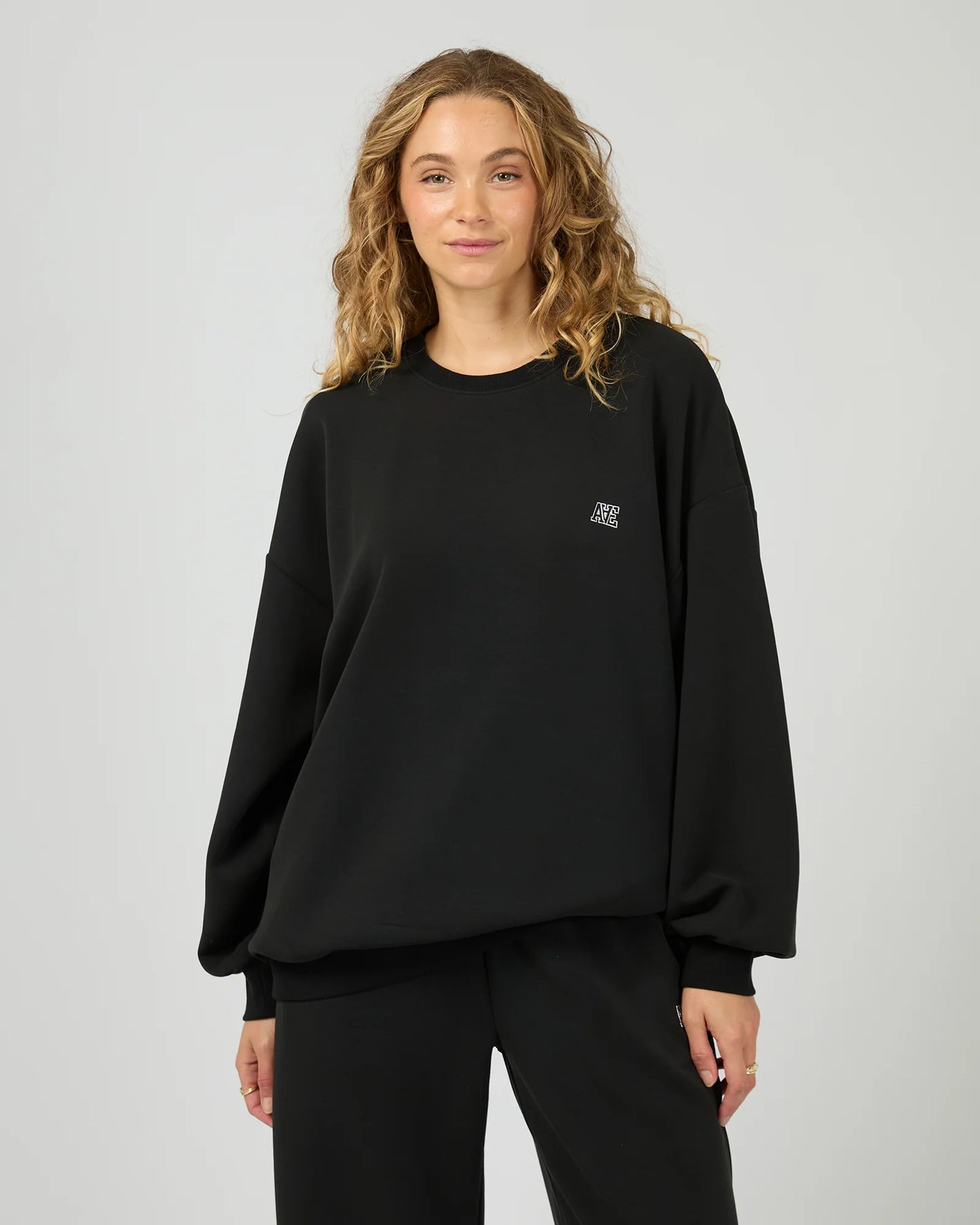 AAE Luxe Active Box Crew - Black