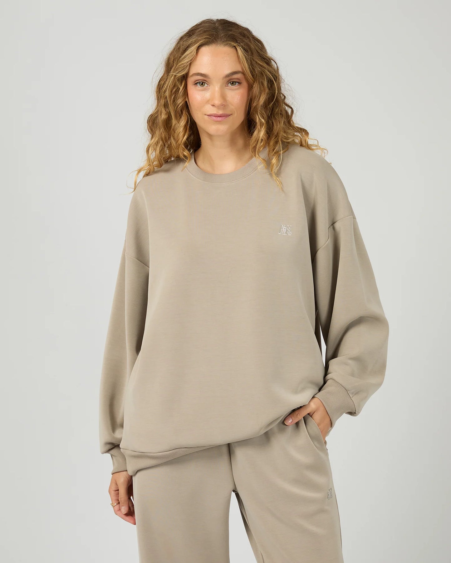 AAE Luxe Active Box Crew - Stone