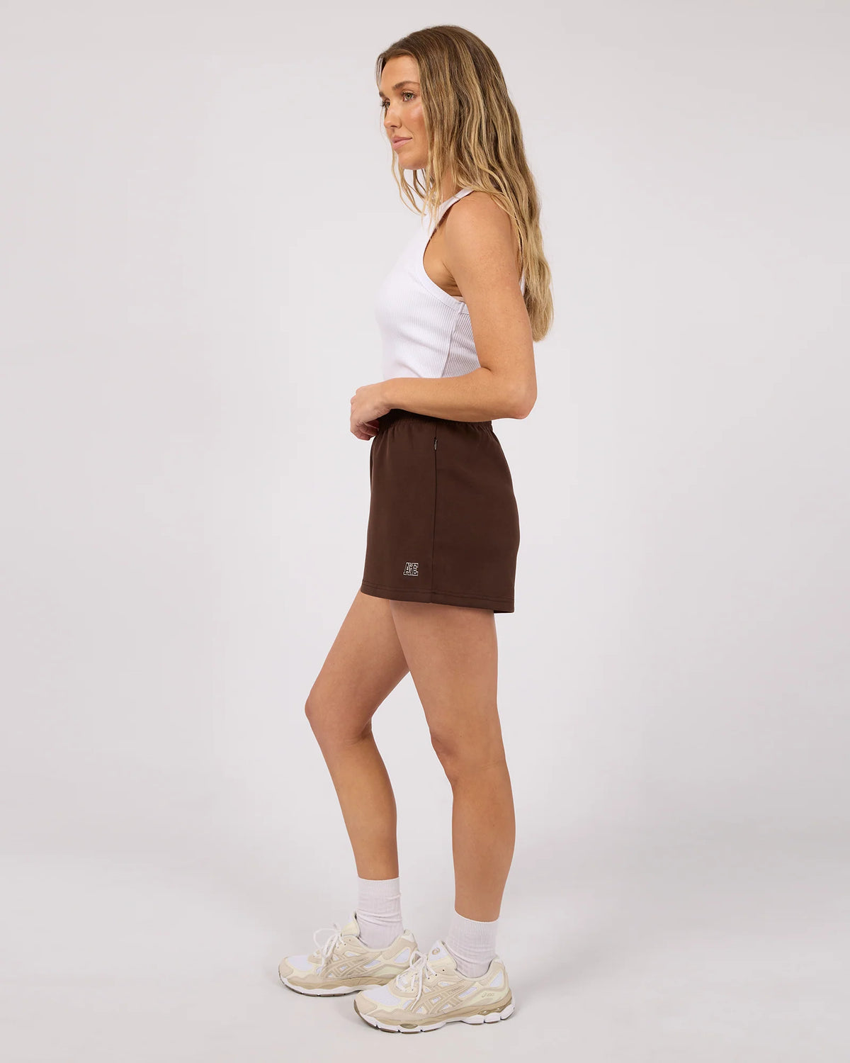 AAE ACTIVE Luxe Active Track Short - Brown