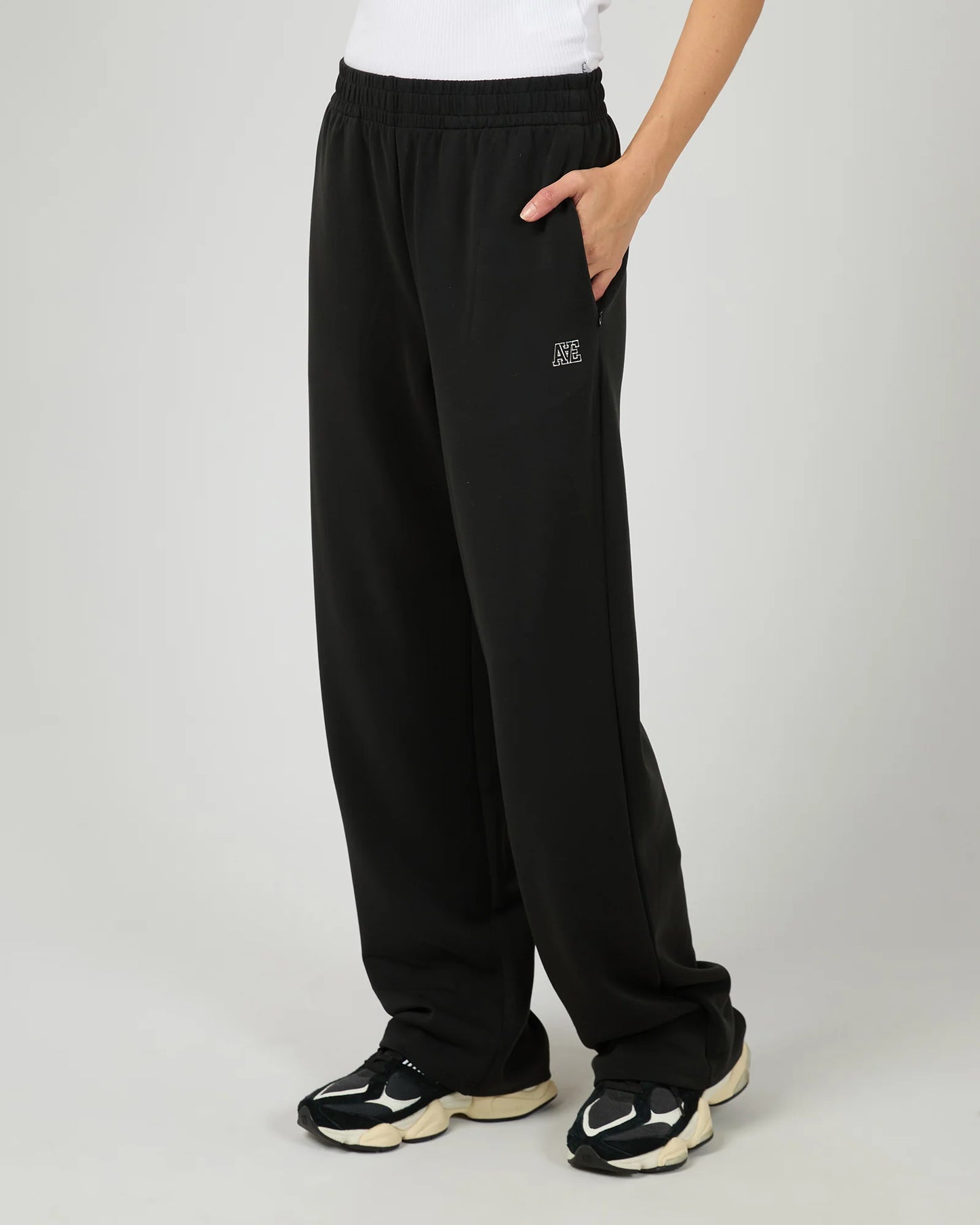 AAE ACTIVE Luxe Active Pant - Black