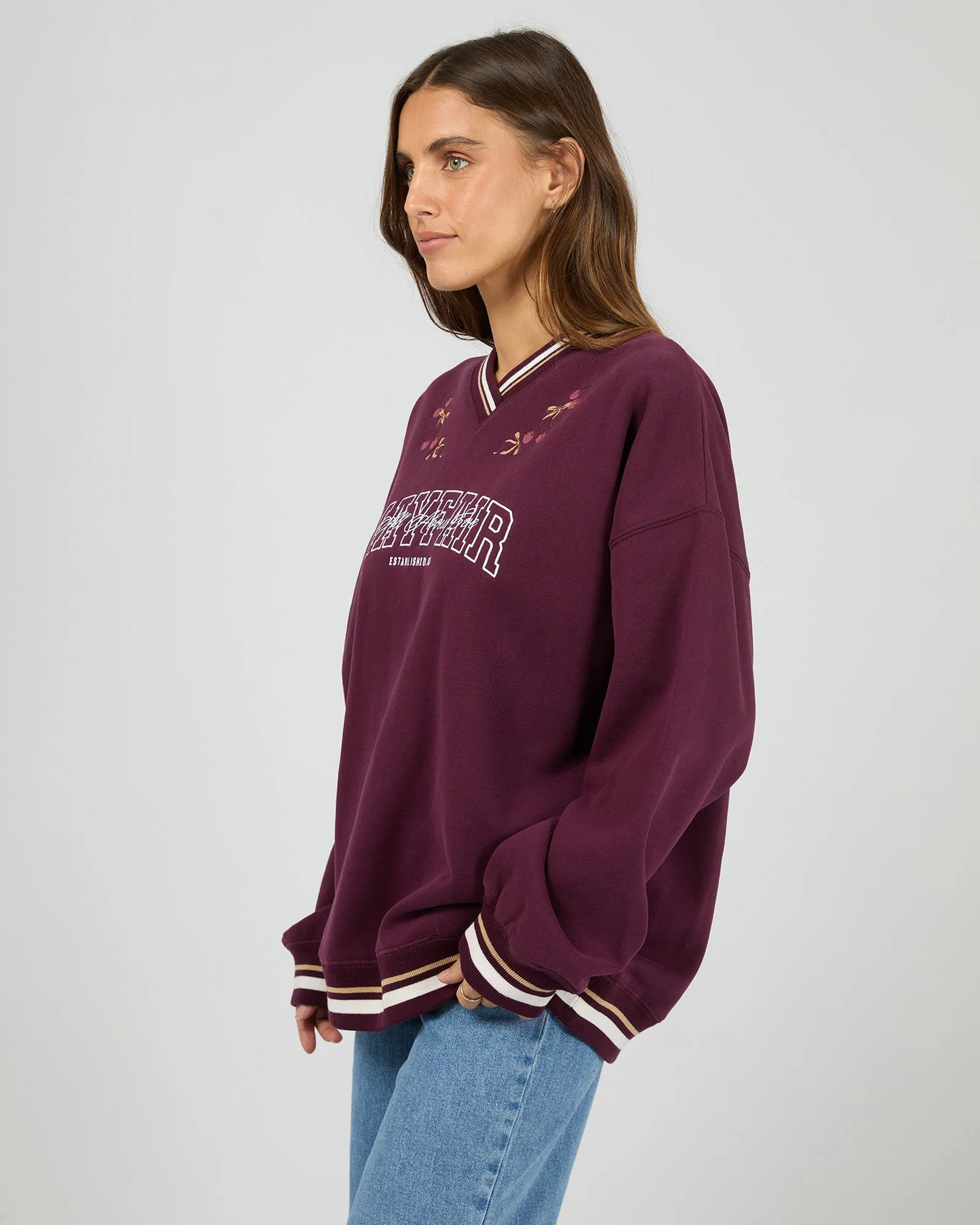 ALL ABOUT EVE Mayfair V-Neck Relaxed Crew - Wine
