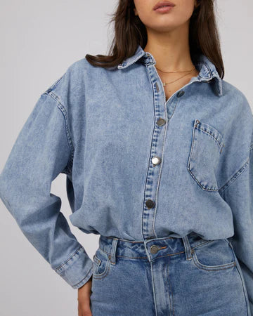 ALL ABOUT EVE Maci Denim Shirt - Light Blue