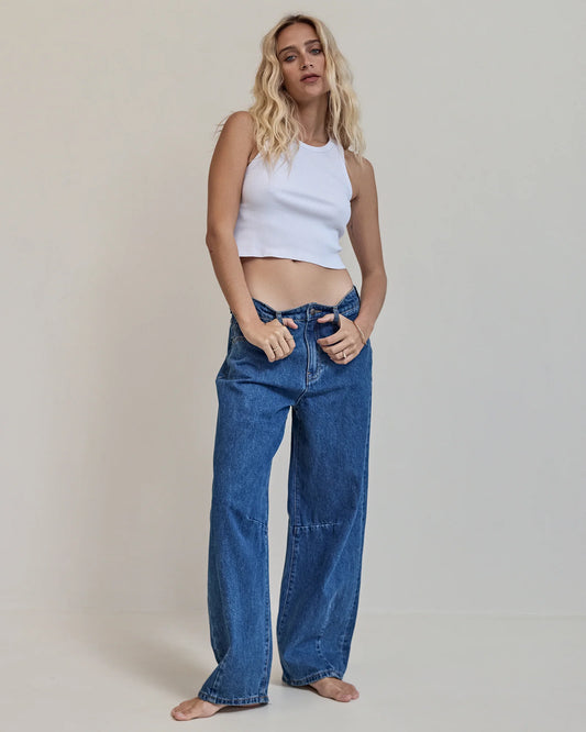 ALL ABOUT EVE Hallie Barrel Leg Jean - Blue Denim