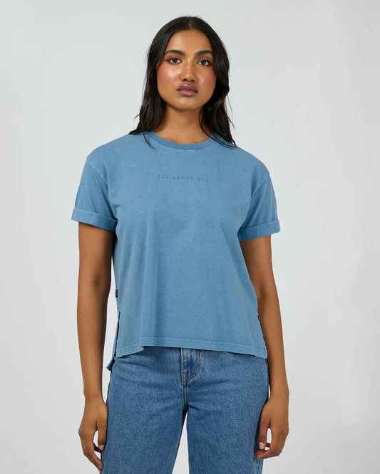 ALL ABOUT EVE Washed Tee - Demin