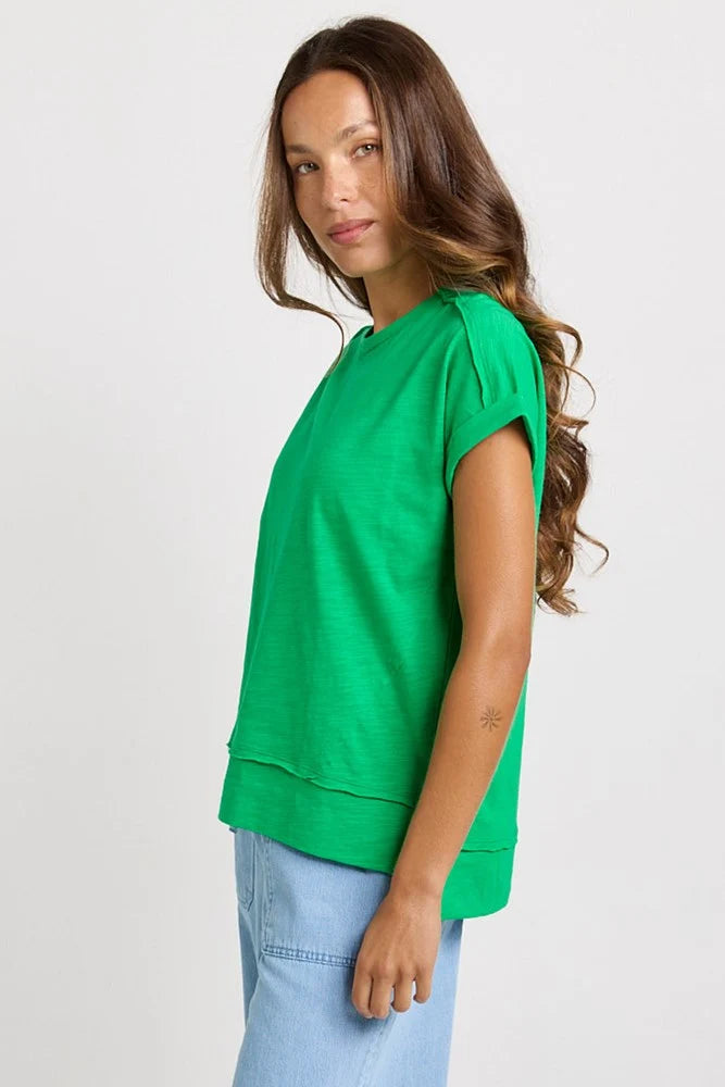 BETTY BASICS Shirley Short Sleeve Tee - Green