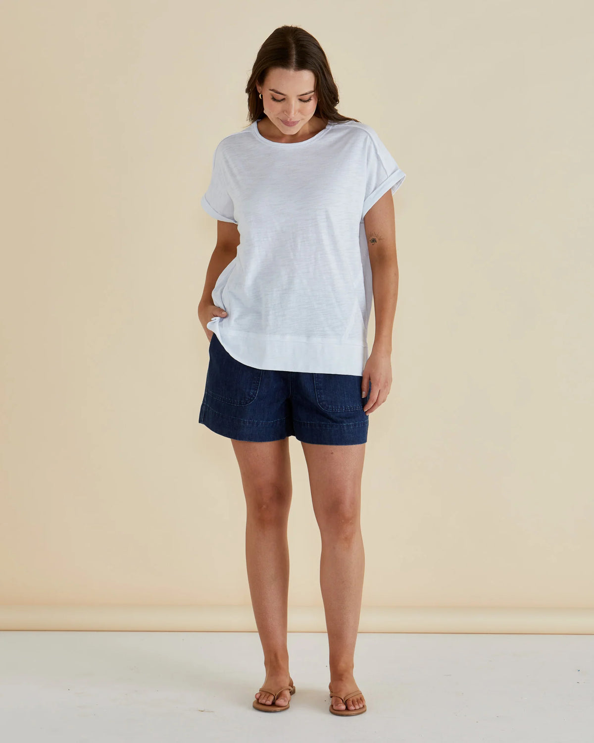 BETTY BASICS Shirley Short Sleeve Tee - White